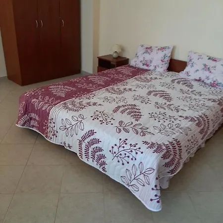 Каролина Студио Apartman *